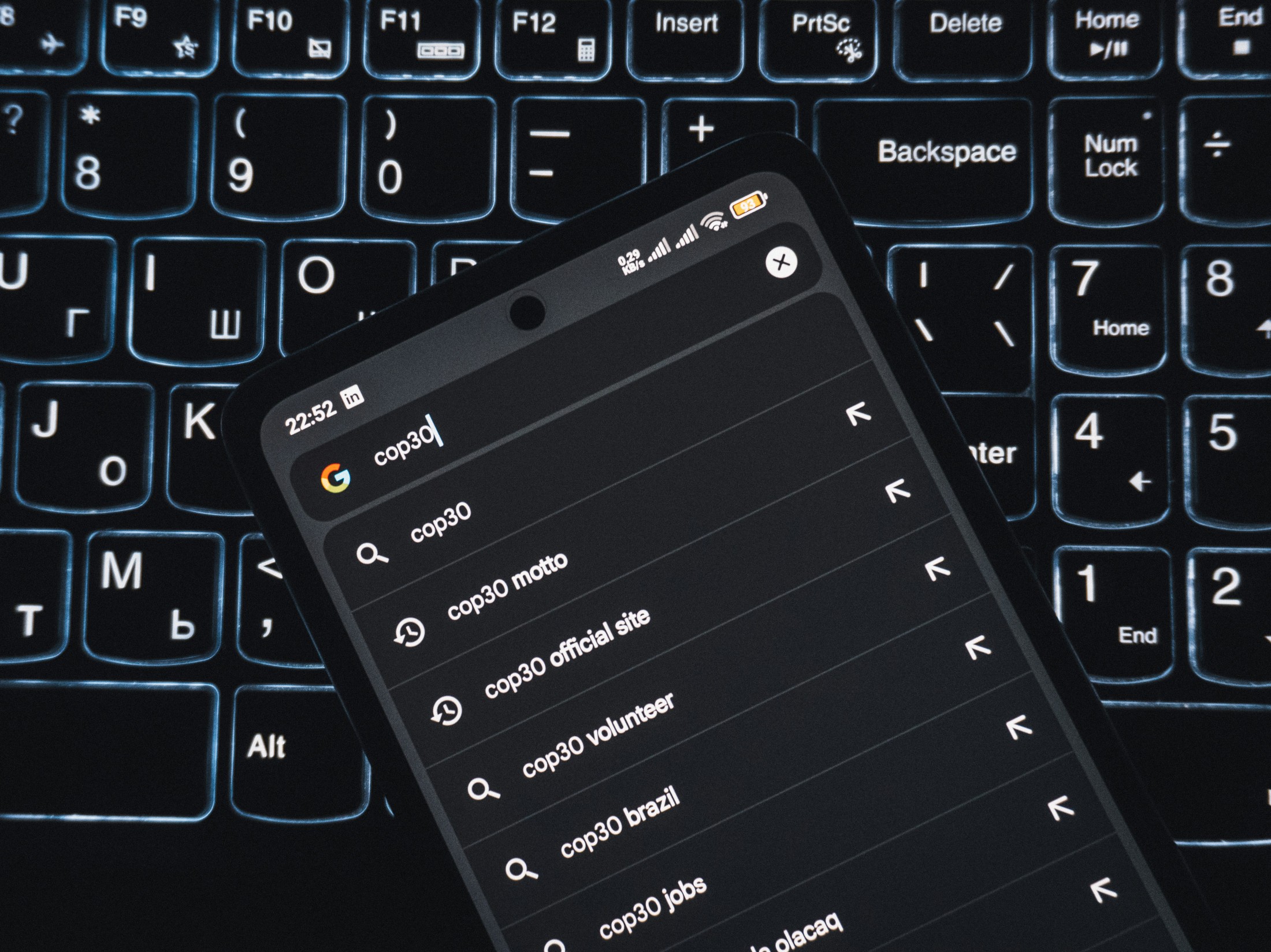 AI web search risks: Mitigating business data accuracy threats
